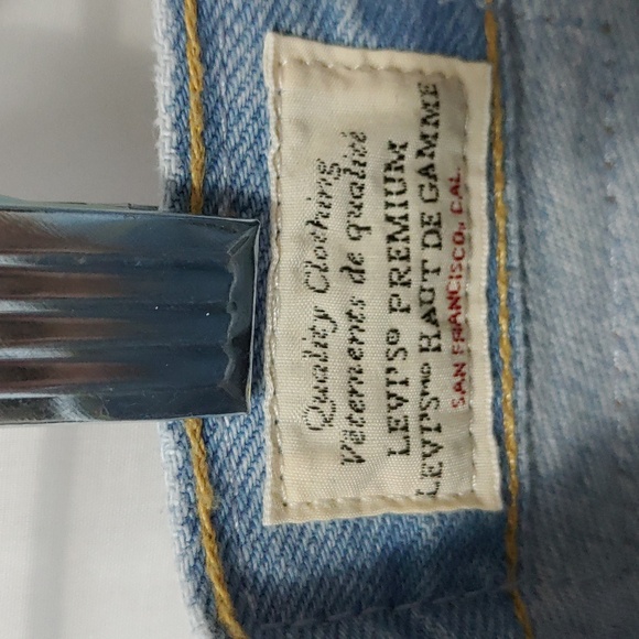 Levis 501 Shorts  Size 24  NWT - Picture 10 of 12